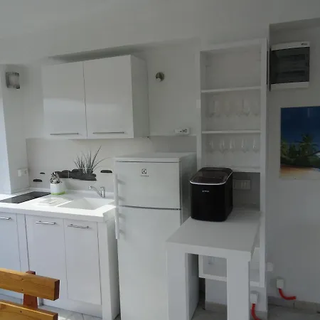 House Tihomir Apartamento *