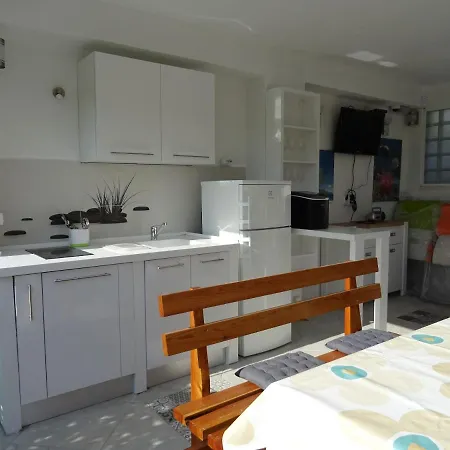 House Tihomir Apartamento *