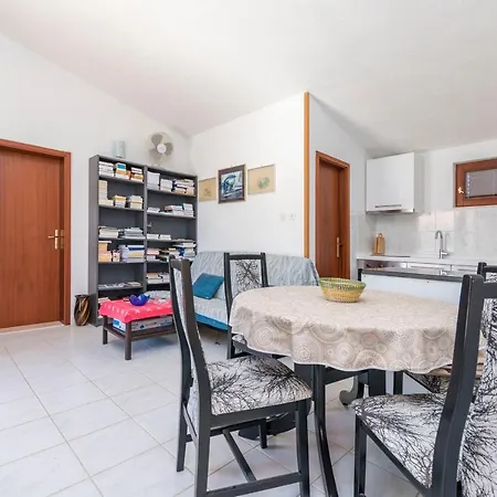 House Tihomir Rogoznica (Sibenik-Knin)
